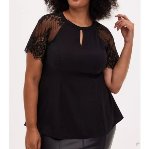 Torrid Blouse Shirt Womens 2X Black Lace Sleeve Keyhole - Picture 1 of 10